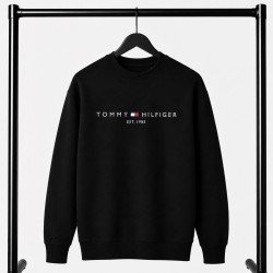 PREMIUM COTTON ΦΟΥΤΕΡ ΜΕ ΛΑΙΜΟΚΟΨΗ| ΜΑΥΡΟ TOMMY HILFIGER 1985 ΛΟΓΟΤΥΠΟ